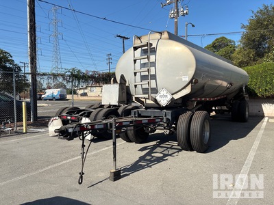 2004 Weldit DOT406AL 5070 gal T/A Turntable Tanker Trailer