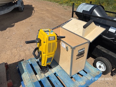 Atlas Copco Cobra Combi مهدم البنية