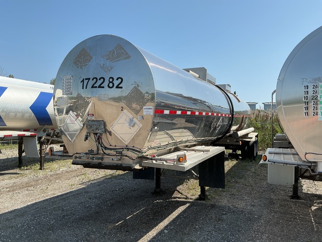 1994 Krohnhert MC306AL 7000 gal T/A Tanker Trailer