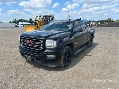2016 GMC Sierra 1500 Elevation 4x4 Extended Cab Pick-up