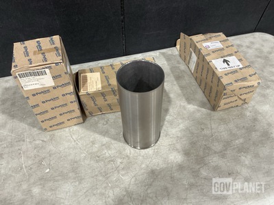 (42) Perkins 3135X041 Cylinder Sleeves