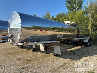 1993 POLAR MC307SS 7000 gal T/A مقطورة صهاريج