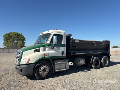 2014 Freightliner Cascadia 113 6x4 Wywrotka T/A