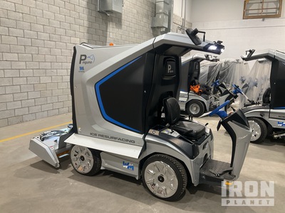 2024 Pinguino Gasoline Ice Resurfacer (Unused) (Unused)