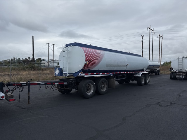 2007 Beall DOT406AL 7430 gal Quad/A Turntable Tanker Trailer