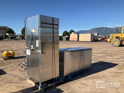 (2) True TA1HPT-1S-1S Heated Cabinets