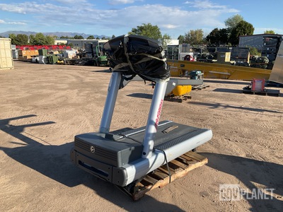 Life Fitness 97T Treadmill