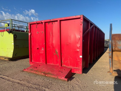 38 ft x 10 ft 8 in Waste Bin
