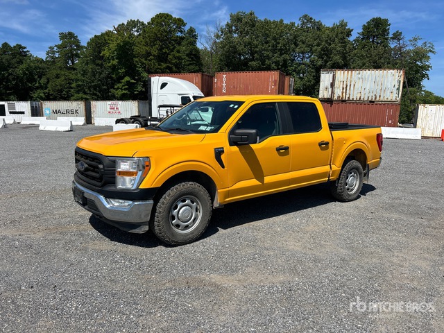 2022 Ford F-150 XL 4x4 Crew Cab Pickup