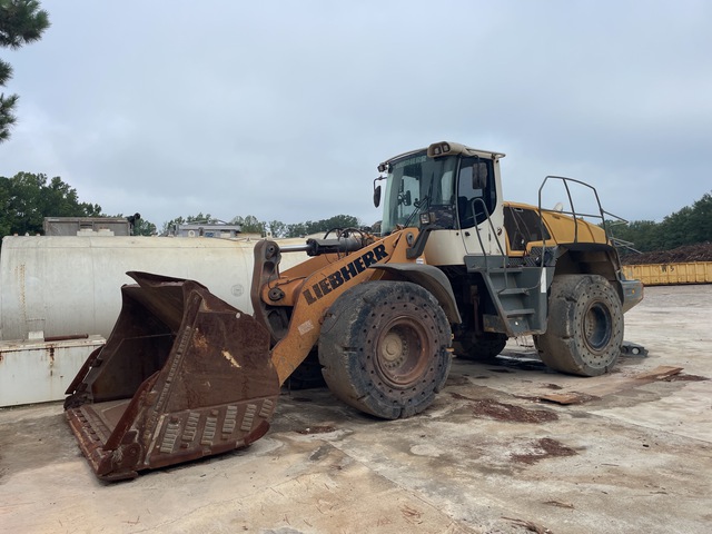 2014 Liebherr L580 Wheel Loader 2014 Liebherr L580 Wheel Loader