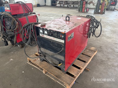 600 A Skid-Mounted Multi-Process Electric Welder