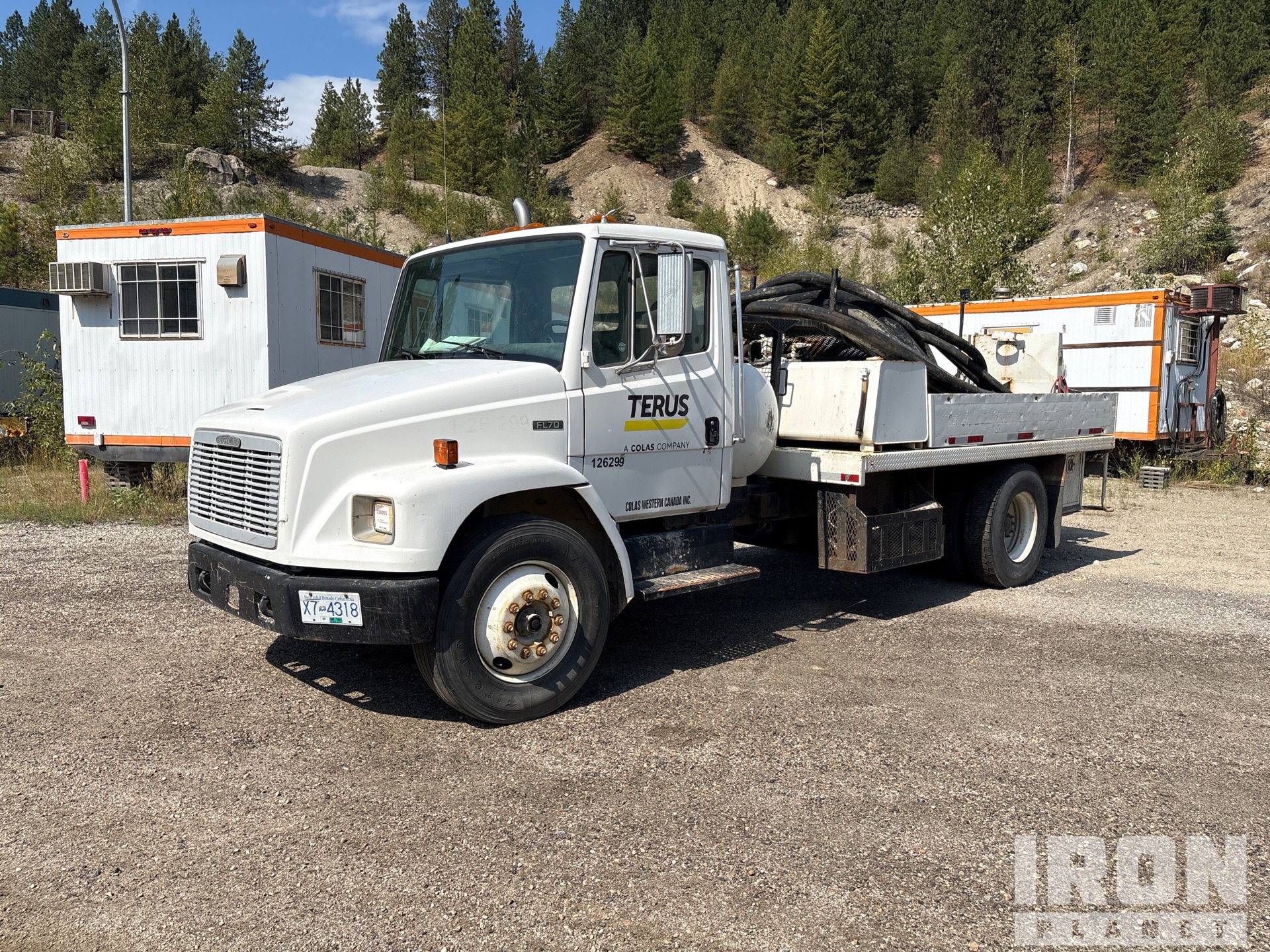 1996 Freightliner FL70 4x2 を見 Concrete Pump Truck