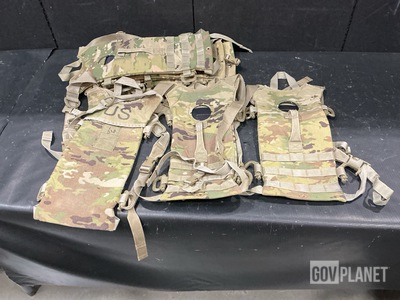 (50) Hydration System Carriers