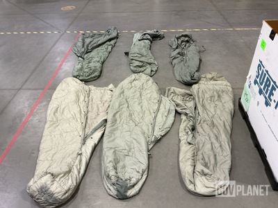 (40) Sleeping Bags