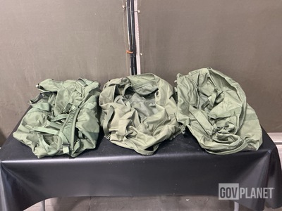 (125) Duffel Bags