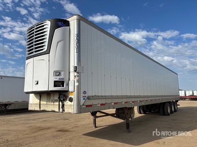 2014 Utility 53 ft x 102 in Tri/A Refrigerated Trailer