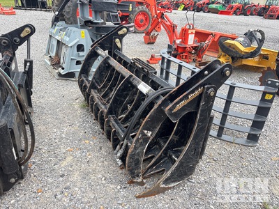 Land Pride SGC1572 72 in Ag Tractor Grapple