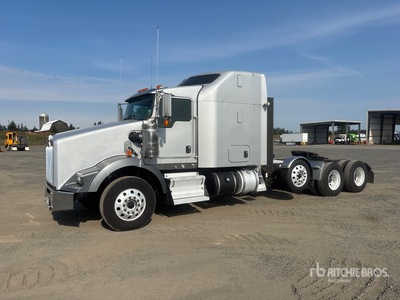 2018 Kenworth T880 8x4 Tri/A Sleeper Truck Tractor