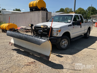 2012 Ford F-250 Super Duty XL 4x4 Snow Plow Truck