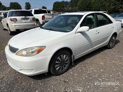 2004 Toyota Camry Automobile