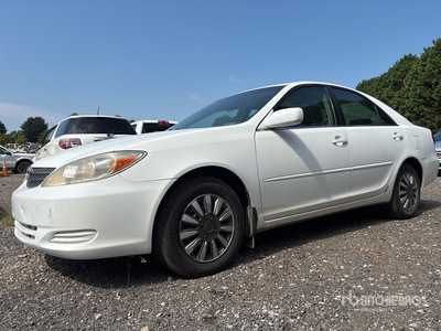 2004 Toyota Camry Automobile