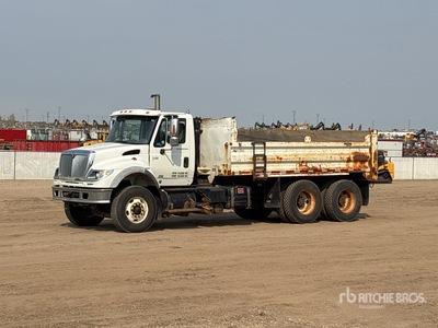2007 International T/A Dump Truck