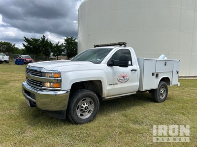 2015 Chevrolet Silverado 2500HD 4x2 شاحنة متعددة الاغراض