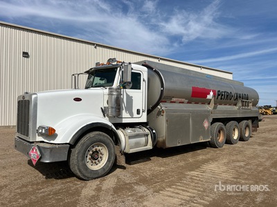 2011 Peterbilt 367 24500 L 8x6 Ciężarówka na paliwo