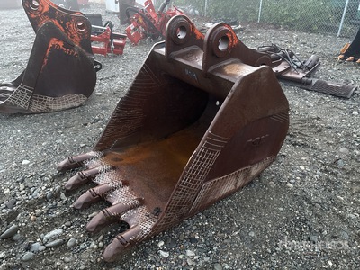 46 in Digging Excavator Bucket