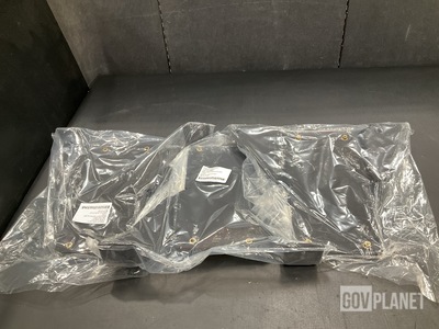(34) Lewis Center 13013801 Vehicular Components Brackets