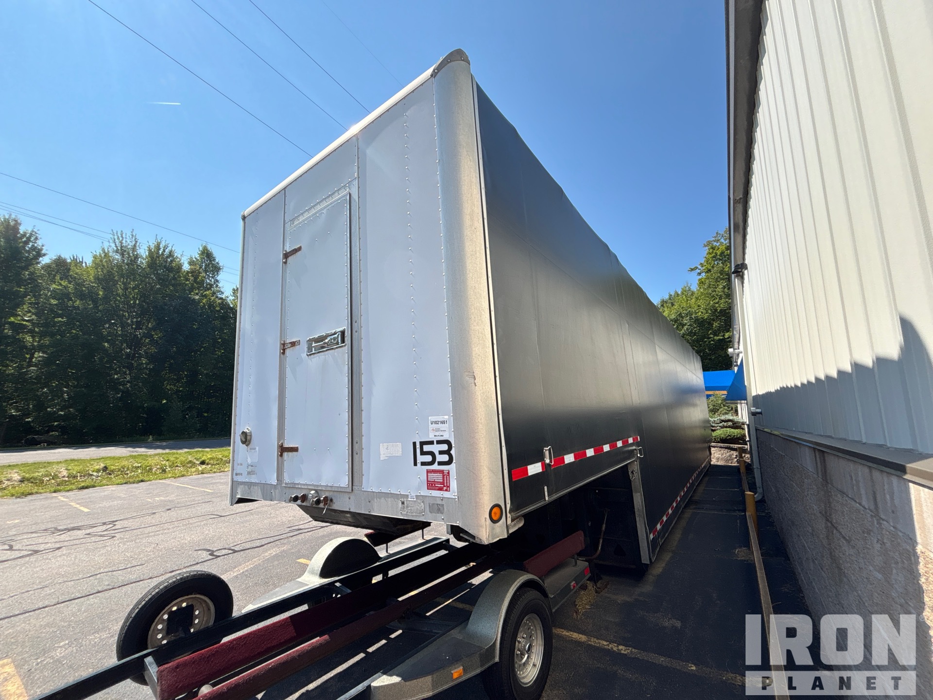 2006 Trail King 50 ft T/A Double Drop Curtain Side Trailer