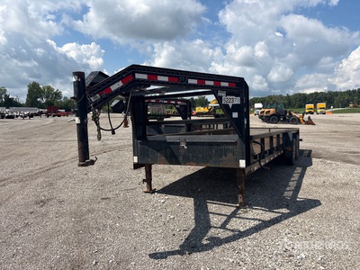 2014 PJ 14000 lb 24 ft T/A Gooseneck Equipment Trailer
