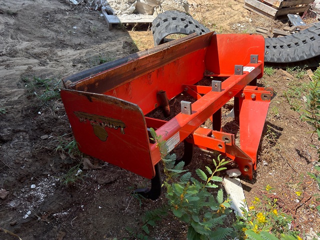 Land Pride BB1260 60 in 3-Point Box Blade Land Pride BB1260 60 in 3-Point Box Blade