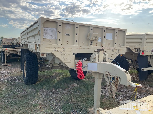 2001 Stewart & Stevenson M1082 LMTV Cargo Trailer