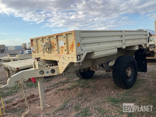 2001 Stewart & Stevenson M1082 LMTV Cargo Trailer