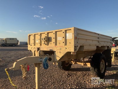 2004 Stewart & Stevenson M1082 LMTV Cargo Trailer