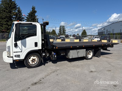 2015 Isuzu NRR 4x2 Tow Truck