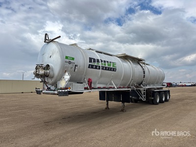 2013 Wolf 42DBC1 42000 L Tri/A Tanker Trailer