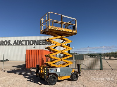 2010 Haulotte Compact12DX 4x4 Hebebühne