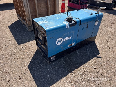 Miller PipePro 304 Skid-Mounted Multi-Process معدة لحام بمحرك