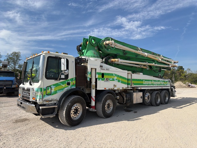 2016 Putzmeister BSF47Z16H 141 ft on 2016 Mack MRU613 10x4 Twin-Steer Concrete Pump Truck