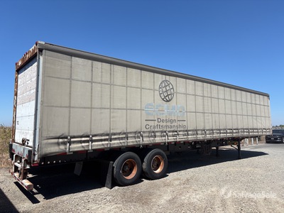 2005 Transcraft 48x102 48 ft Curtain Side Trailer