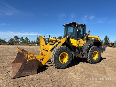 2015 Komatsu WA320-7 Wiellader