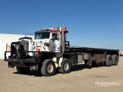 2007 Kenworth C500 420 8x4 Twin-Steer Camion à plateforme