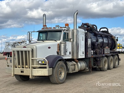 2003 Westech on 2011 Peterbilt 367 8x6 Sleeper Combination Wash/ Vacuum Tanker Truck