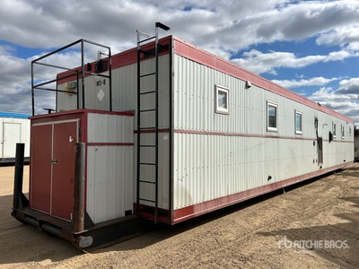 2006 60 ft x 12 ft 2 Person Skid-Mounted Double-Ended موقع ابار