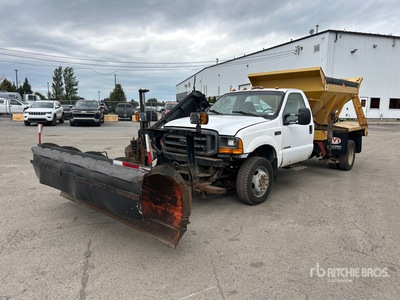 2000 Ford F-550 XL 4x4 Snow Plow Truck (Inoperable)