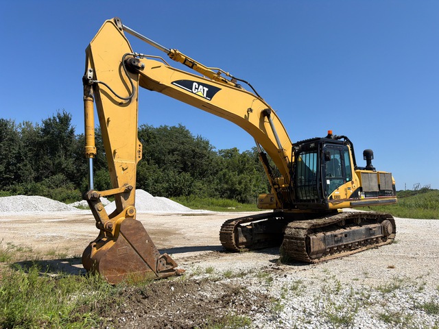 2005 Cat 330C Tracked Excavator 2005 Cat 330C Tracked Excavator