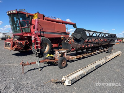 2002 Case IH 2388 w/1020 30ft Mähdrescher