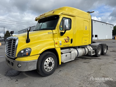 2018 Freightliner Cascadia 125 6x4 Cabina con cuccetta per trattore stradale